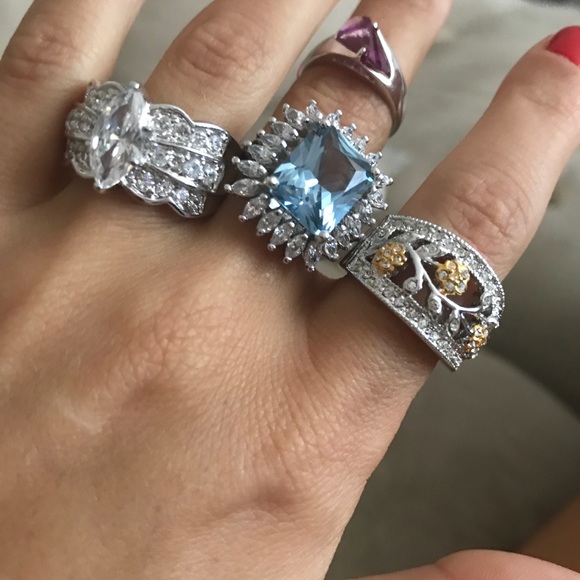 Beautiful rings - Picture 4 of 6